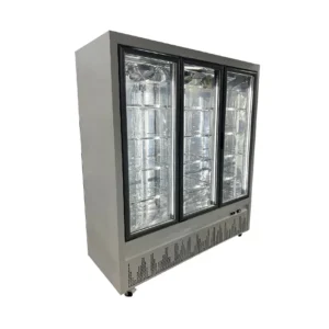 nevera vertical para refrigeración de 3 puertas
