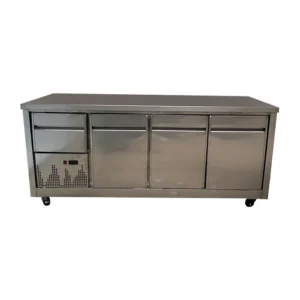 Mesa refrigerada de 1.50 metros